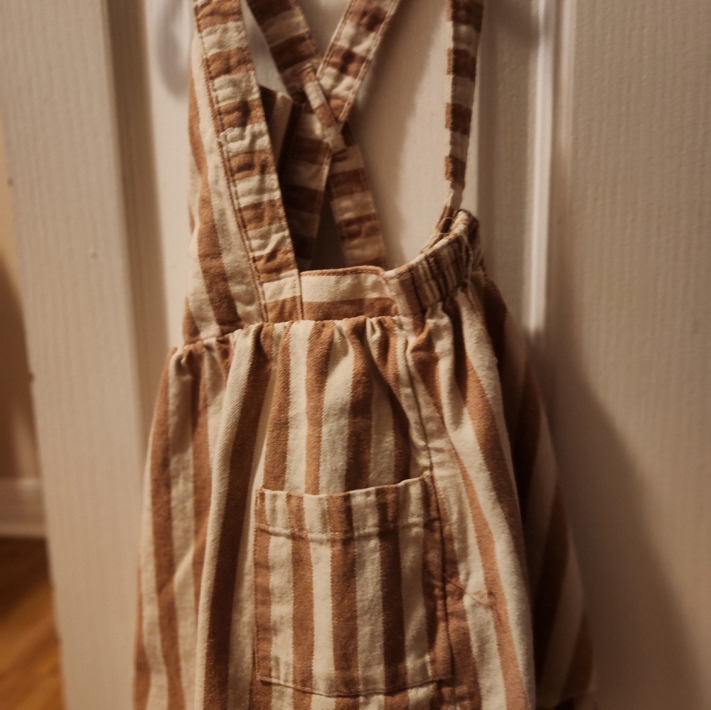 Overall dress